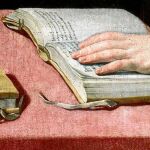 Santa Teresa de Jesús, además de fundadora de la Orden de los Carmelitas Descalzos, es autora de una amplia obra, desde «Vida de santa Teresa de Jesús» hasta «Meditaciones sobre los Cantares»