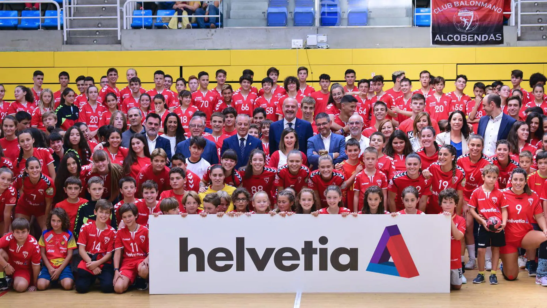El Helvetia BM Alcobendas ha presentado su plantilla para la temporada 19-20