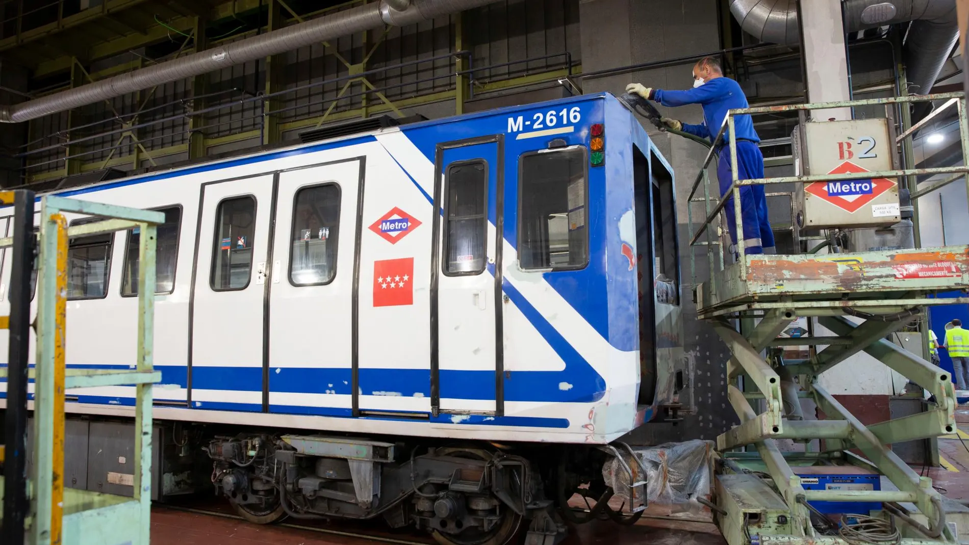 Imagen de un vagón de Metro afectado por el amianto