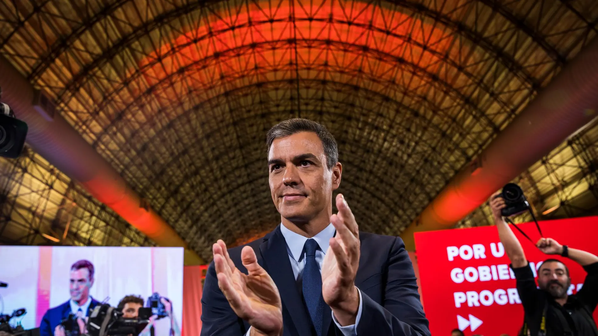 En las actualizaciones del Plan de Estabilidad que el Gobierno del PSOE ha enviado a Bruselas siempre ha consignado un 6% | Alberto R. Roldán
