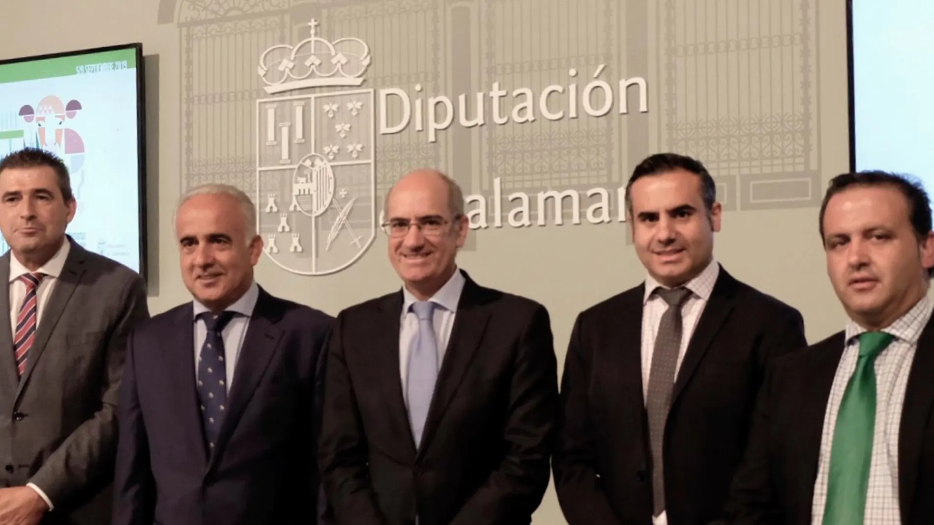 Javier Iglesias, presenta Salamaq 2019, que engloba la Feria del Sector Agropecuario y la 31 Exposición Internacional de Ganado Puro. En la imagen acompañado de los diputados (De I a D) : Julián Barrera, Jesús María Ortiz, Antonio Agustin Labrador, y Javier Hidalgo