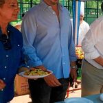 Javier Maroto, ayer, durante una comida del partido en la localidad segoviana de Cantalejo