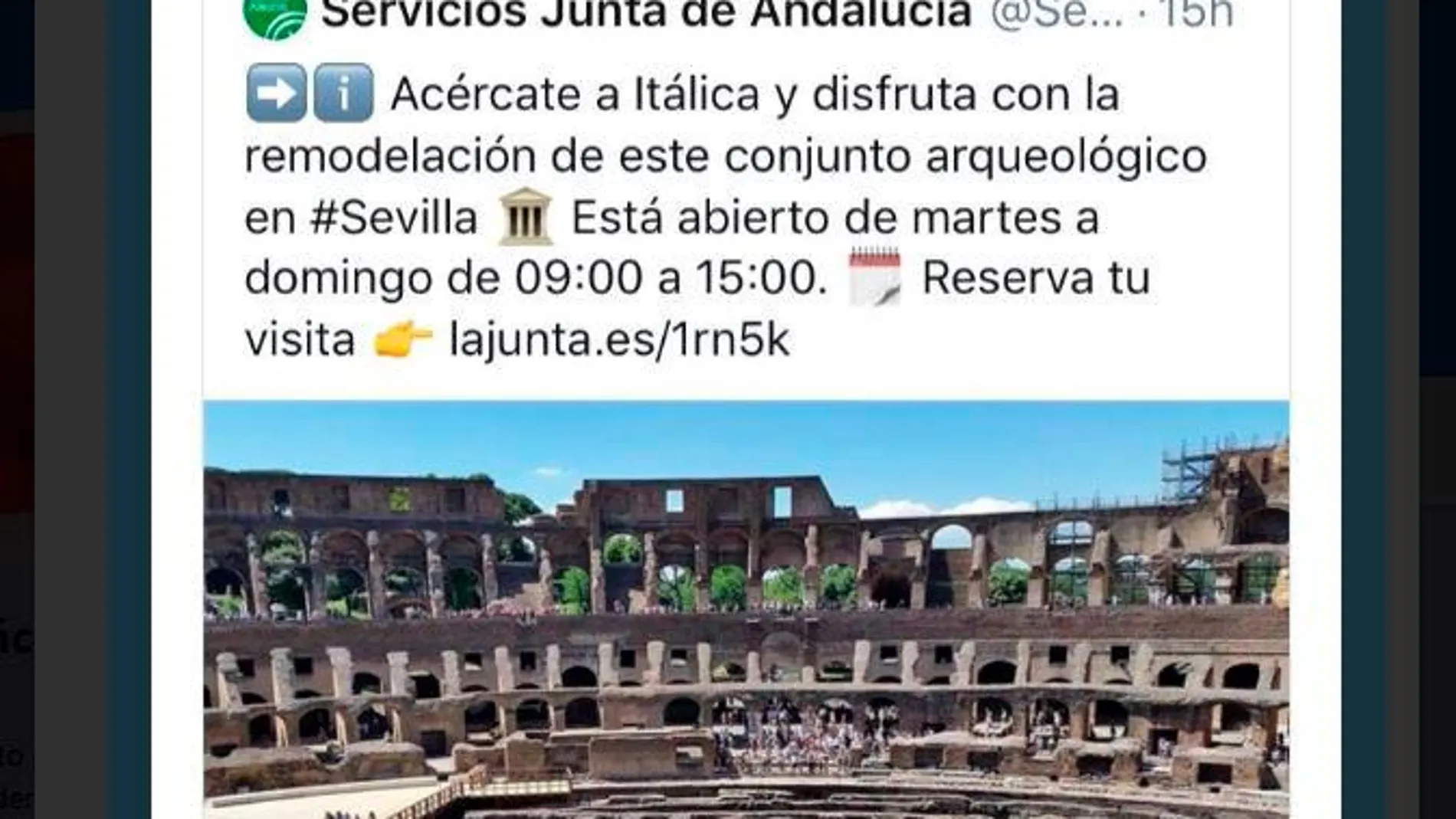 Pantallazo del tuit en el que la Junta promocionaba Itálica con una imagen del Coliseo de Roma