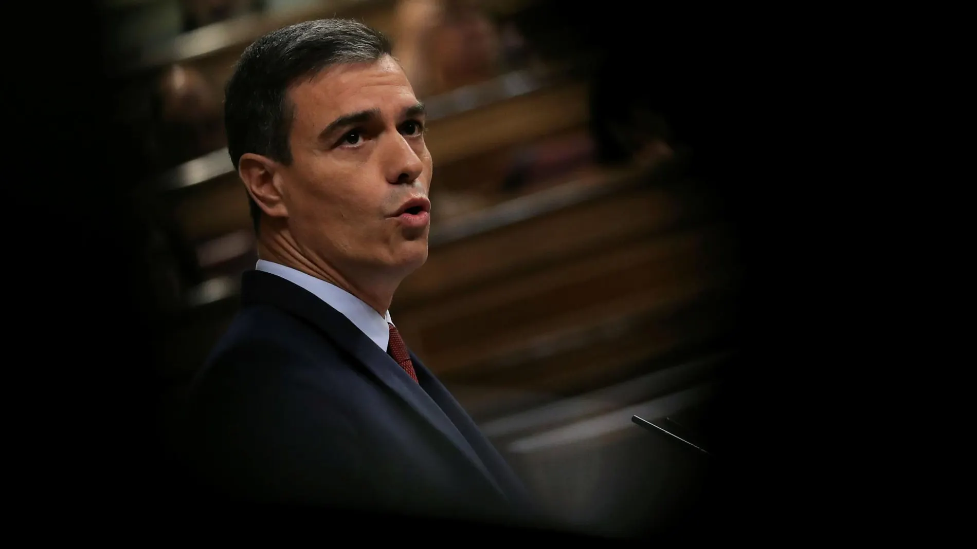 El presidente del Gobierno en funciones, Pedro Sánchez, durante su intervención en el debate de investidura en el Congreso de los Diputados