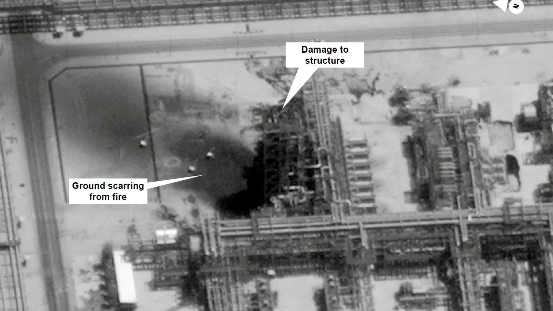 Imagen tomada por un satélite de la refinería de Aramco de Khurais, en Arabia Saudí, tras los ataques/Reuters