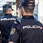 Agentes de Policía detienen a un joven de 19 años que manipulaba cerraduras