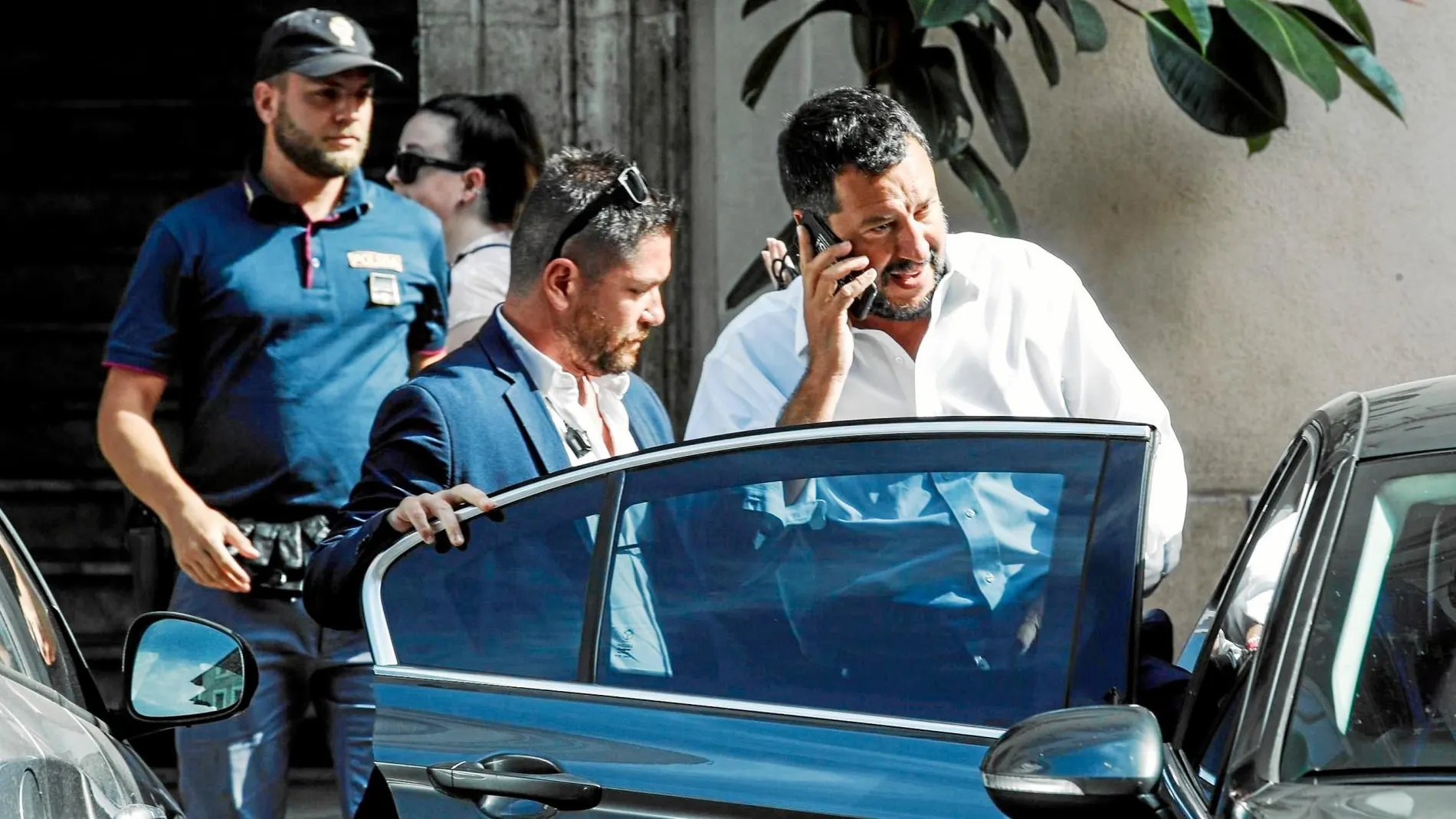 Matteo Salvini anunció la ruptura con su socio del Movimiento 5E, Luigi di Maio, tras una tensa reunión en el Palacio Chigi
