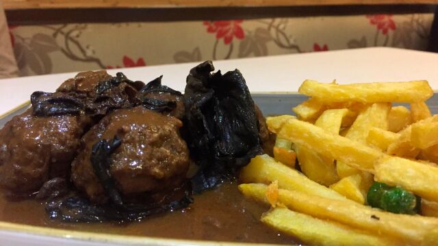 Imagen de un plato de albóndigas