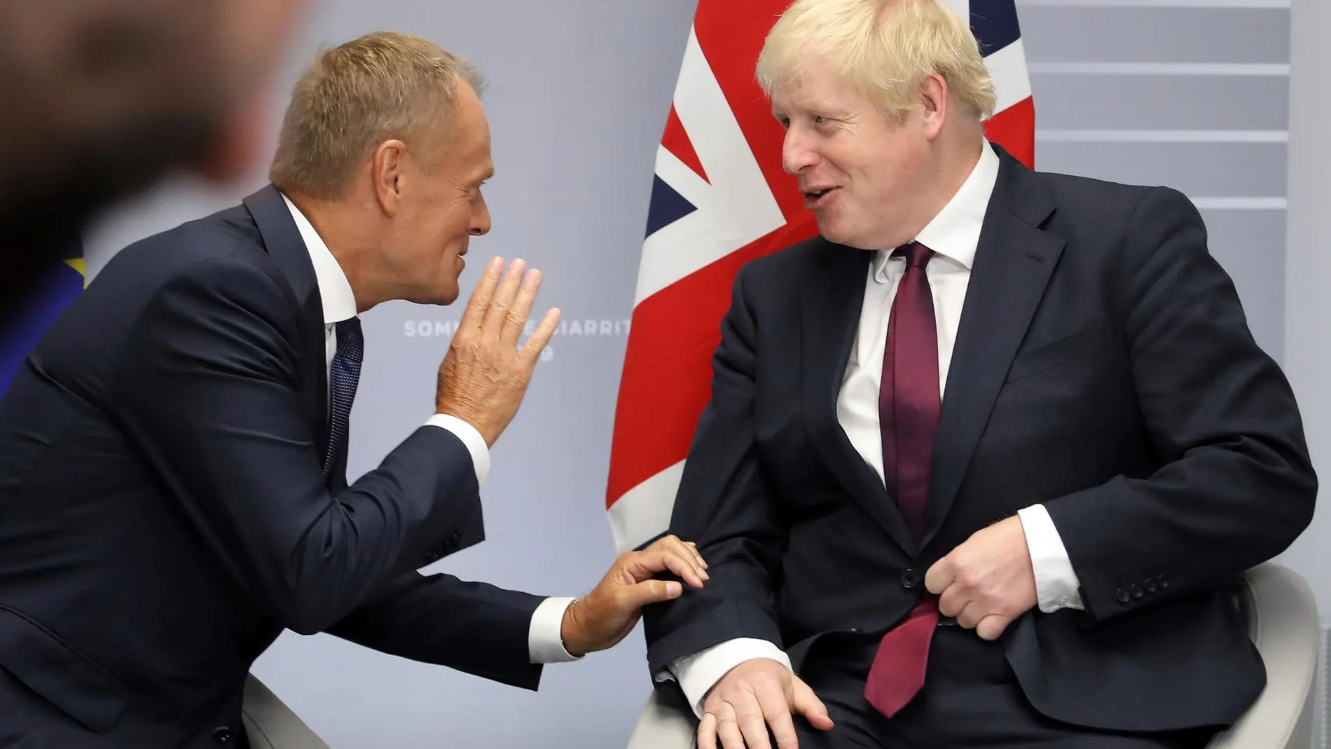 El presidente del Consejo Europeo, Donald Tusk, y el “premier” británico, Boris Johnson el pasado 25 de agosto