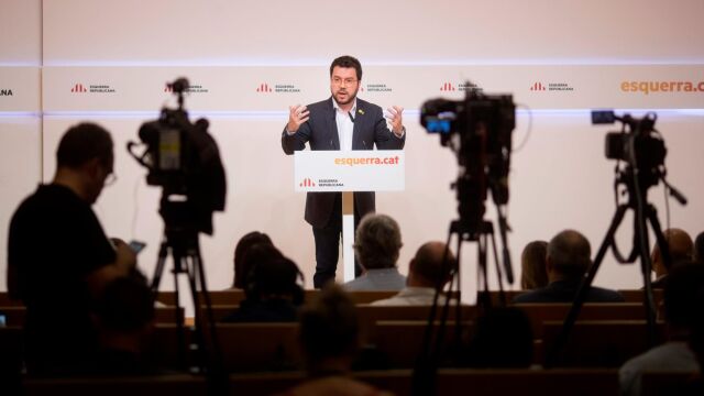 La «Ley Aragonès» es bautizada con el nombre del vicepresidente y conseller de Economía, sale de una conselleria de izquierdas, pero tiene espíritu liberal