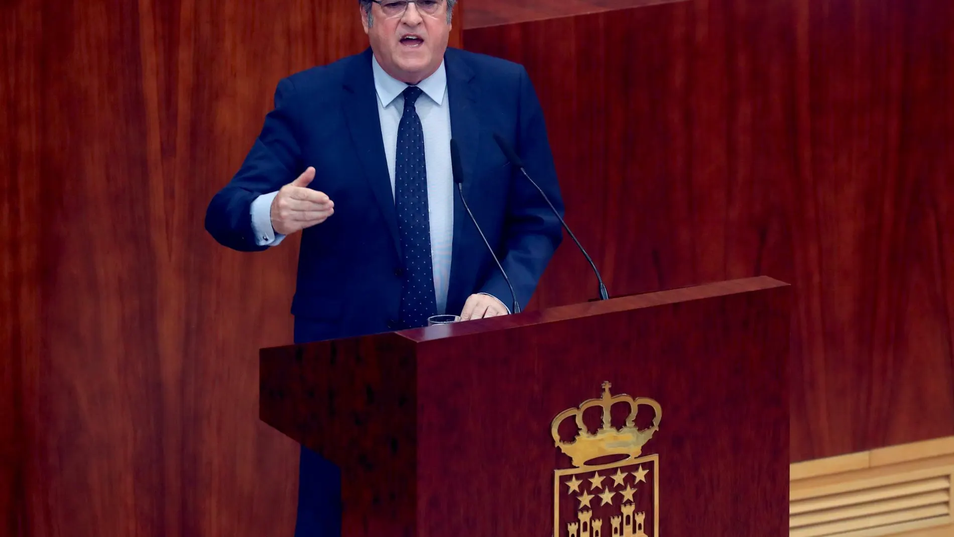 El portavoz del PSOE-M en la Asamblea, Ángel Gabilondo, durante su intervención en la investidura de Ayuso/Efe
