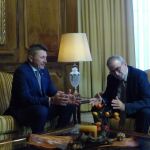 El enfrentamiento entre Cs y Vox deja en el aire la presidencia de López Miras