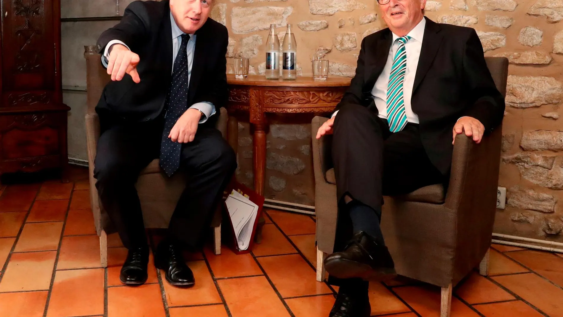 Boris Johnson y Jean-Claude Juncker durante su encuentro en Luxemburgo/EFE