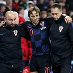  Así se ha retirado Modric del Gales-Croacia, alarma en el Real Madrid