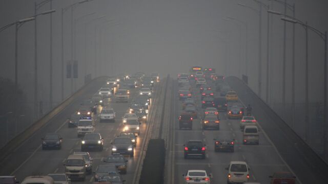 En China, uno de los países más contaminados, los coches eléctricos son el 5% de las ventas
