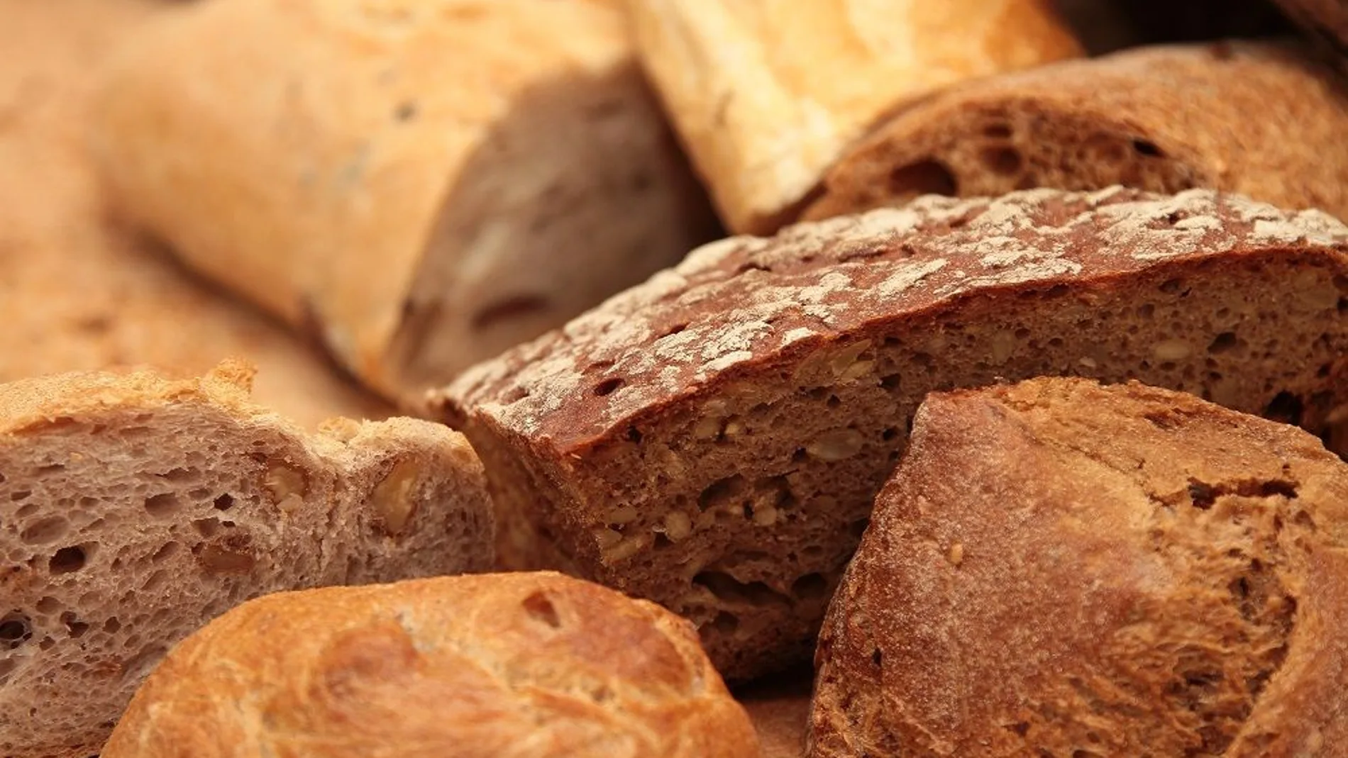 Con esta guía, aprenderás a preparar el pan casero más delicioso
