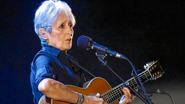 Joan Báez ha decidido decir hasta siempre después de seis décadas dedicada a la canción