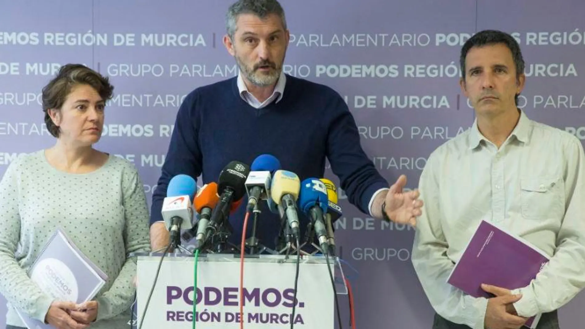 El secretario general de Podemos Murcia, Oscar Urralburu.