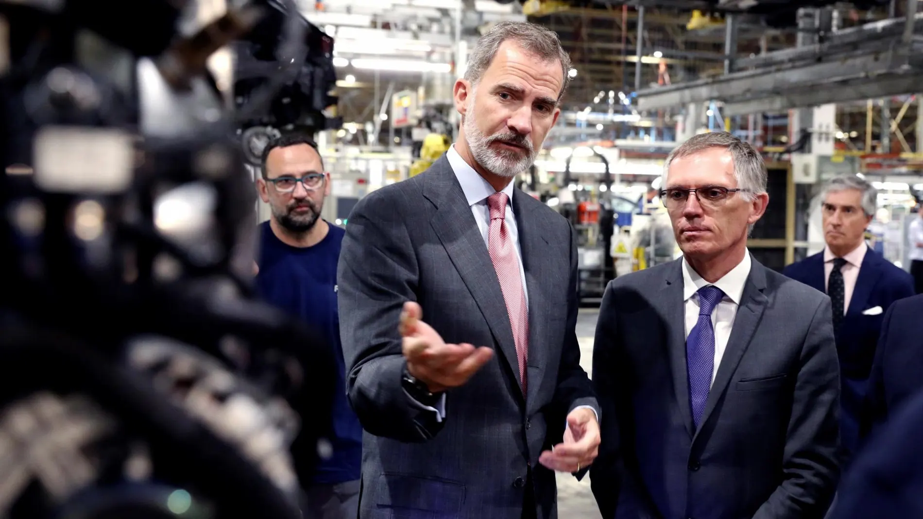 El Rey da impulso al nuevo Opel Corsa español con su visita a la fábrica de Figueruelas