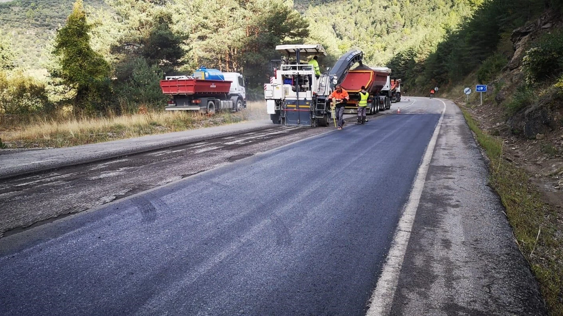 Comienzan las actuaciones para estabilizar dos taludes en las carreteras A-139 y A-1605, en La Ribagorza