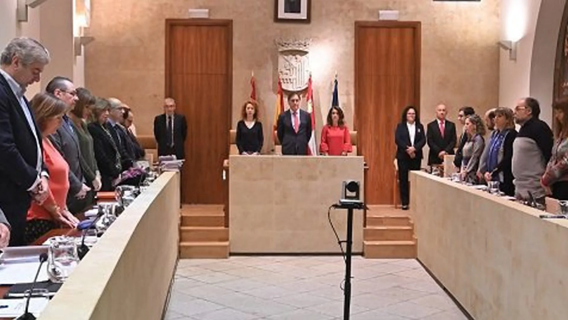 Pleno del Ayuntamiento de Salamanca presidido por el alcalde, Carlos García Carbayo