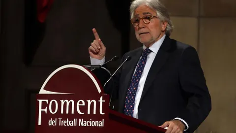 Fomento propone abrir el debate de la renta mínima universal y la subida del SMI