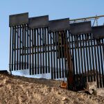 Construcción de un tramo del muro con México vista desde Ciudad Juárez/Reuters