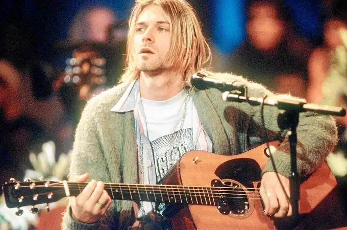 Los 90 tienen un precio: 334.000 dólares por el cárdigan de Kurt Cobain Los 90 tienen un precio: 334.000 dólares por el cárdigan de Kurt Cobain