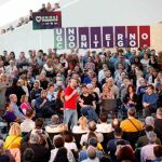 El candidato presidencial de Unidas Podemos Pablo Iglesias (c) durante un acto electoral celebrado este lunes en Oviedo / Efe