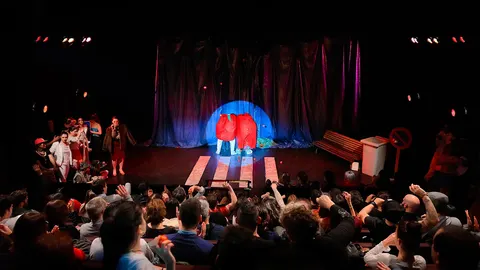 En la "Katarsis del tomatazo"son los alumnos de Cristina Rota quienes interpretan cualquier propuesta