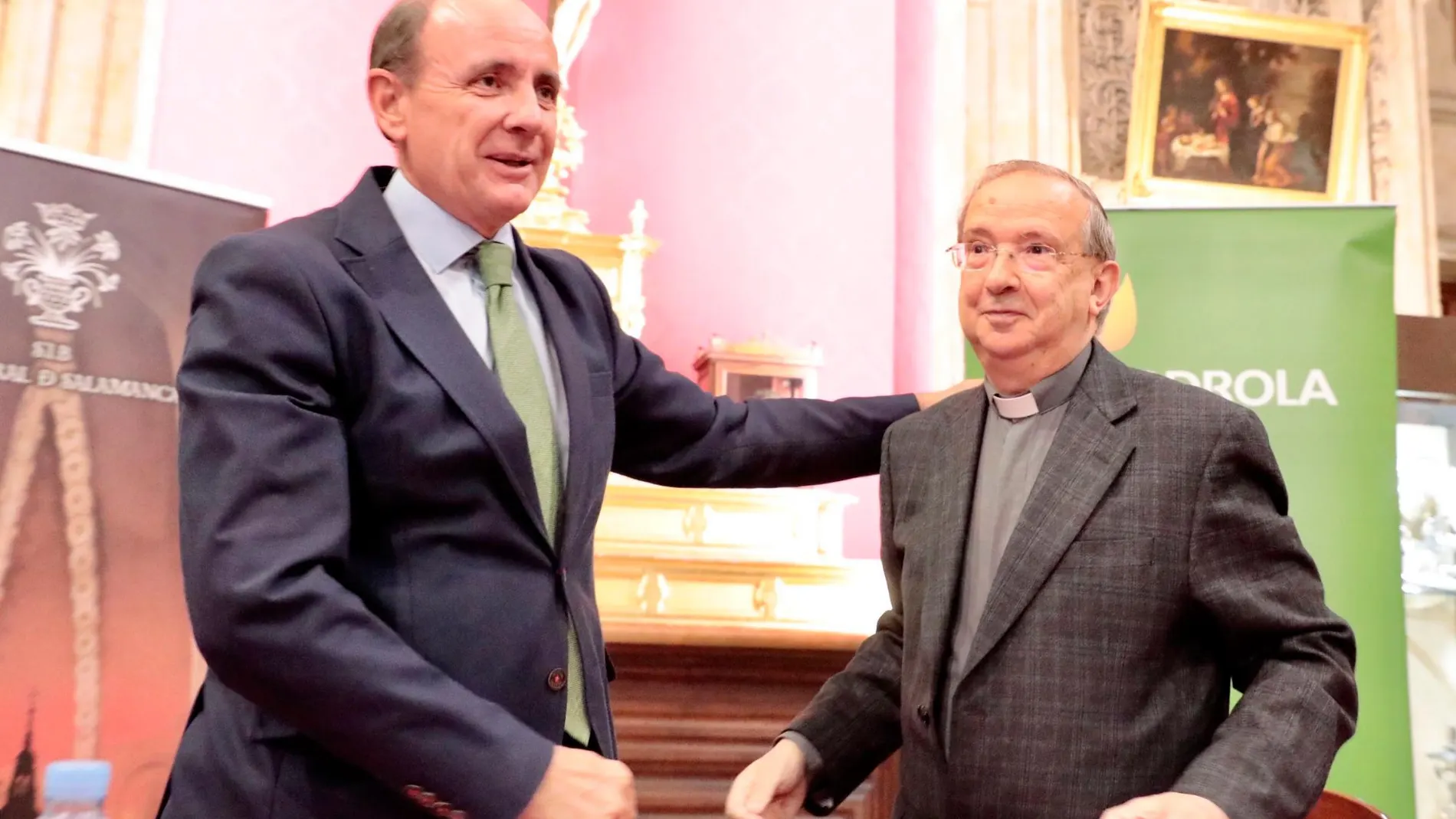 Ramón Castresana y Florentino Gutiérrez, tras firmar el acuerdo