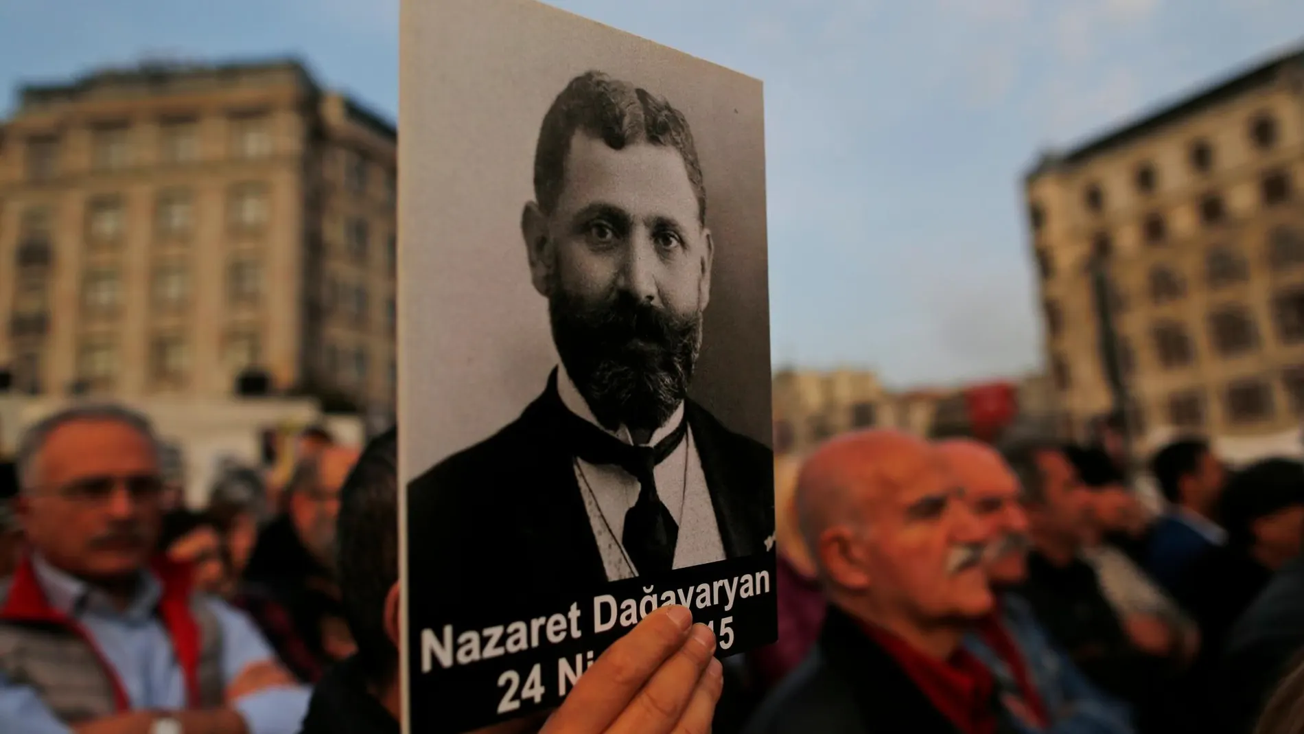 Manifestación en Estambul para recordar los 104 años del genocidio armenio/AP