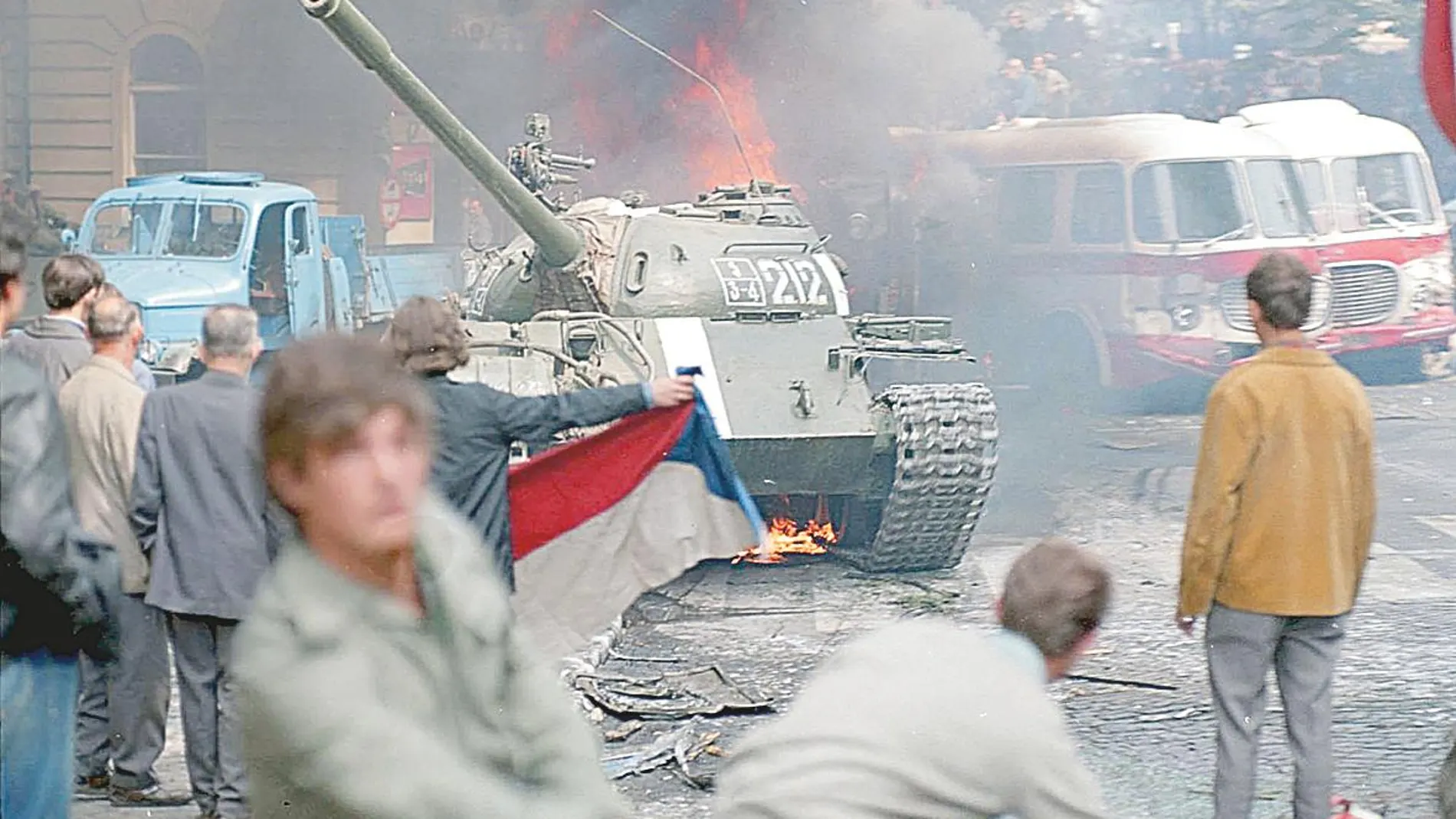 La Primavera de Praga, en 1968, sacó los tanques soviéticos a la calle