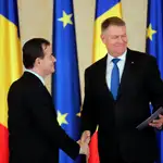  La derecha asume un Gobierno en minoría en Rumanía