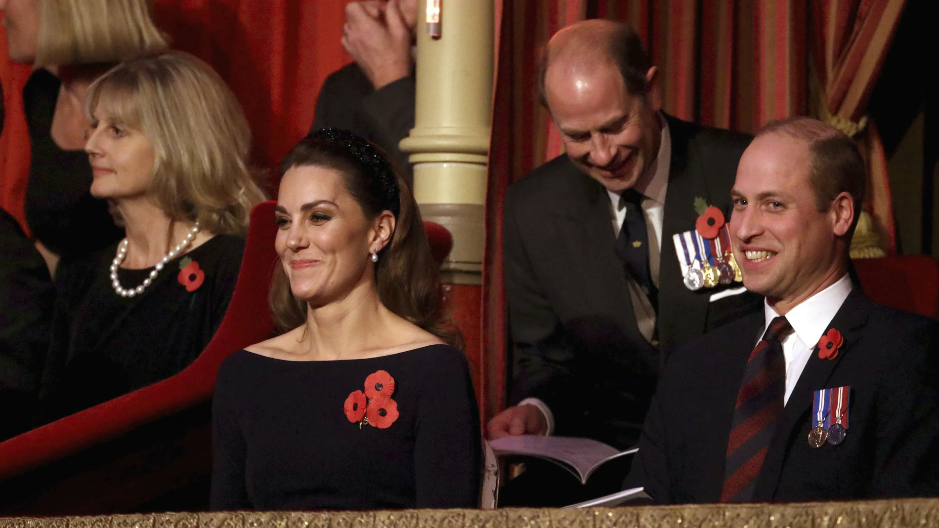 Kate Middleton con diadema de Zara