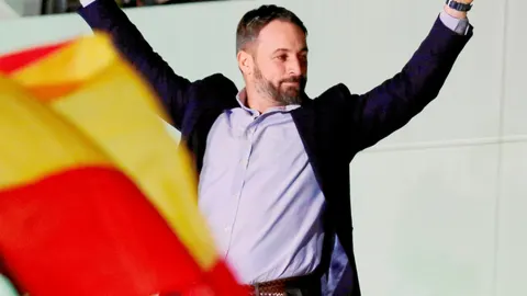 Abascal celebró ayer el ascenso de su partido, que ha logrado sumar 28 escaños en siete meses. Foto: Cipriano Pastrano