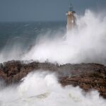 Cantabria está en alerta naranja por temporal costero/EFE