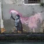 Banksy entra por primera vez en la lista "Artreview", pues no ha habido mes en el que no haya dado un espectáculo con su obra