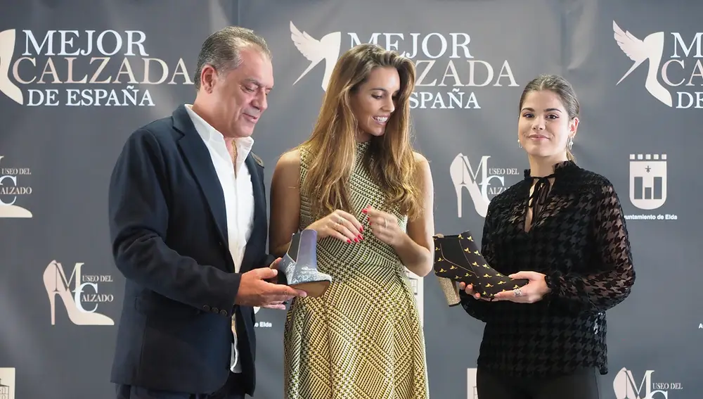 Ona Carbonell recibe el premio a la "Mejor Calzada de España"