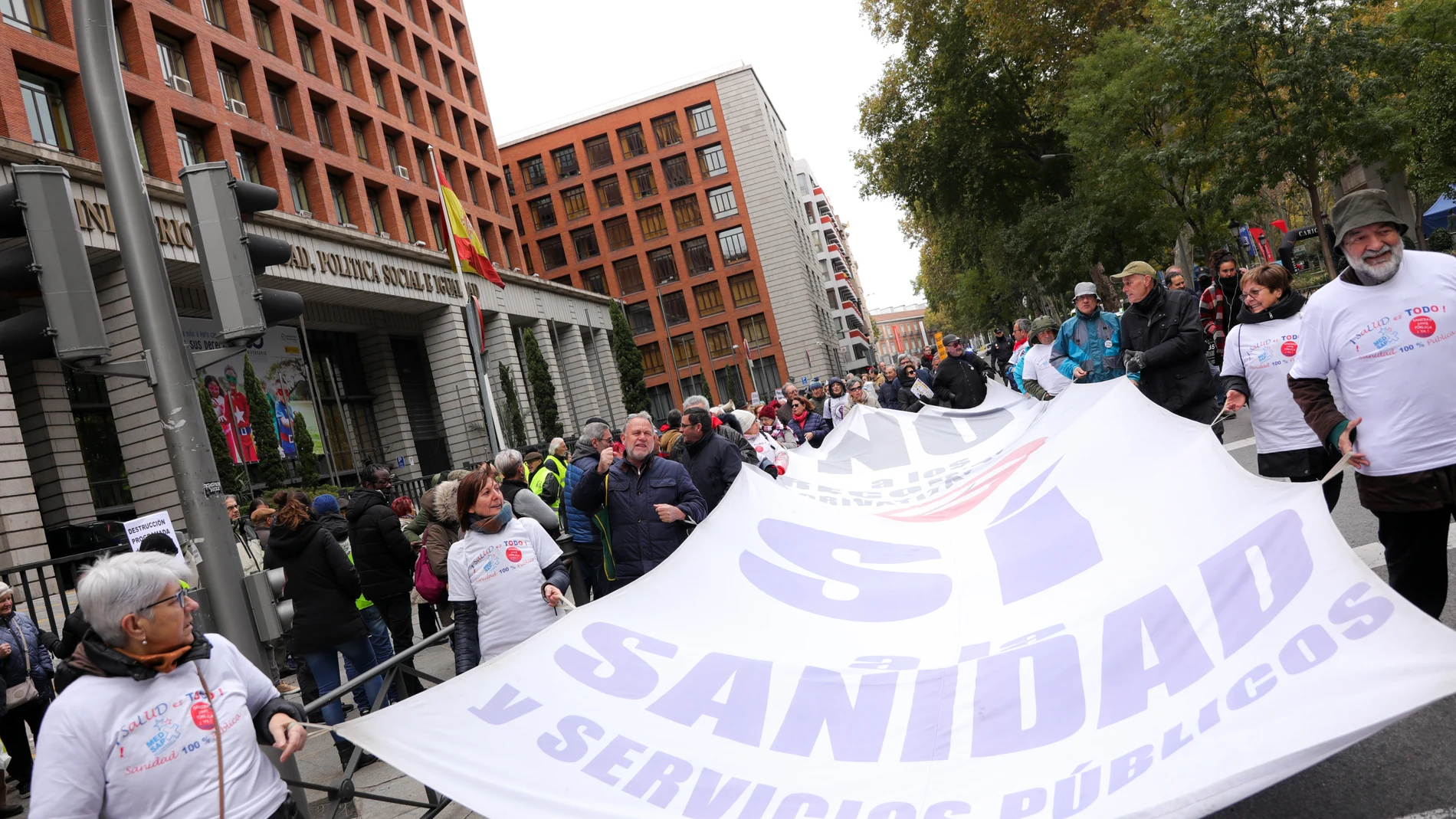 Manifestación de la Marea Blanca para defender la sanidad pública