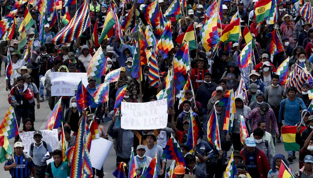 Manifestación a favor de Evo Morales en Cochabamba