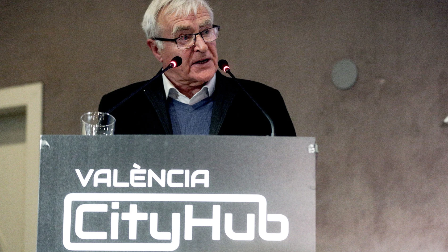 Ribó participó ayer en la inauguración del encuentro City Hub Valencia