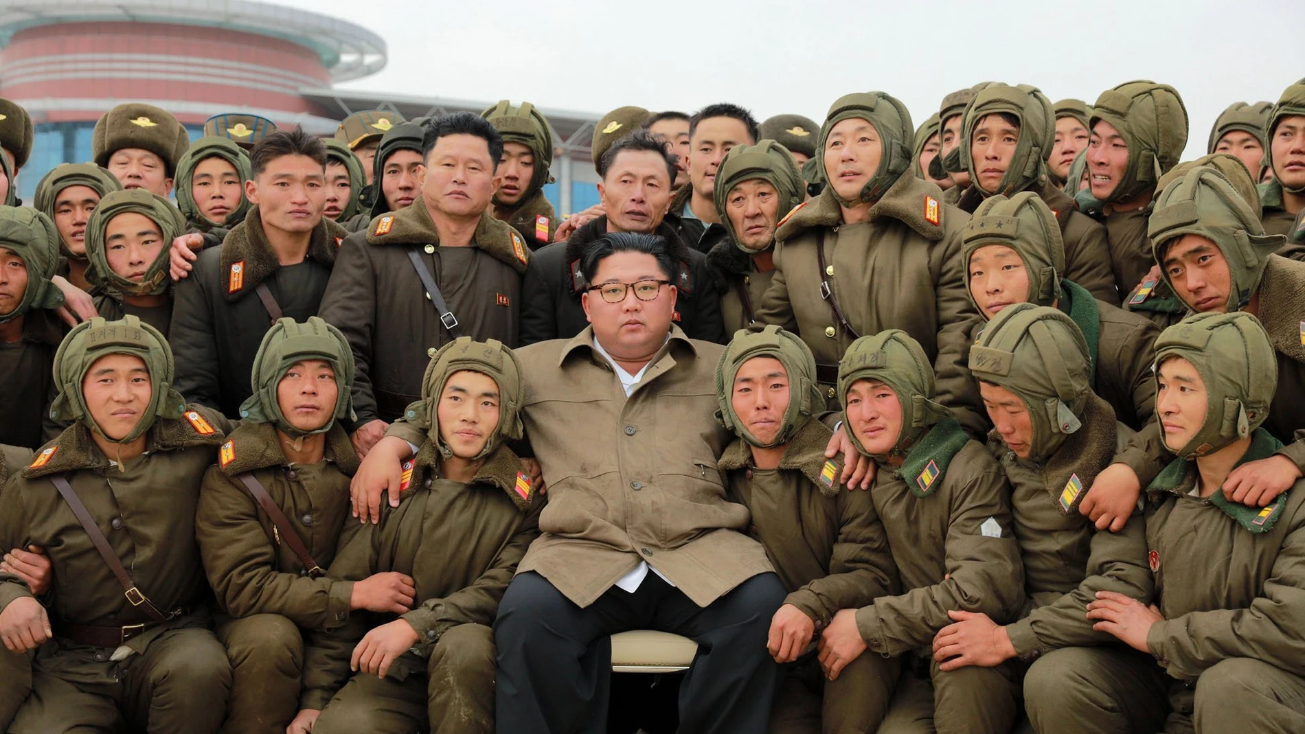 North Korean leader inspects air force training