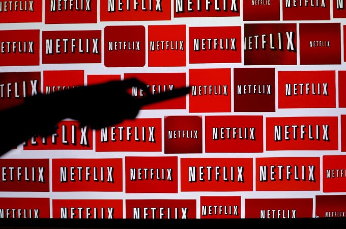 FILE PHOTO: The Netflix logo is shown in this illustration photograph in Encinitas, California October 14, 2014. REUTERS/Mike Blake/File Photo
