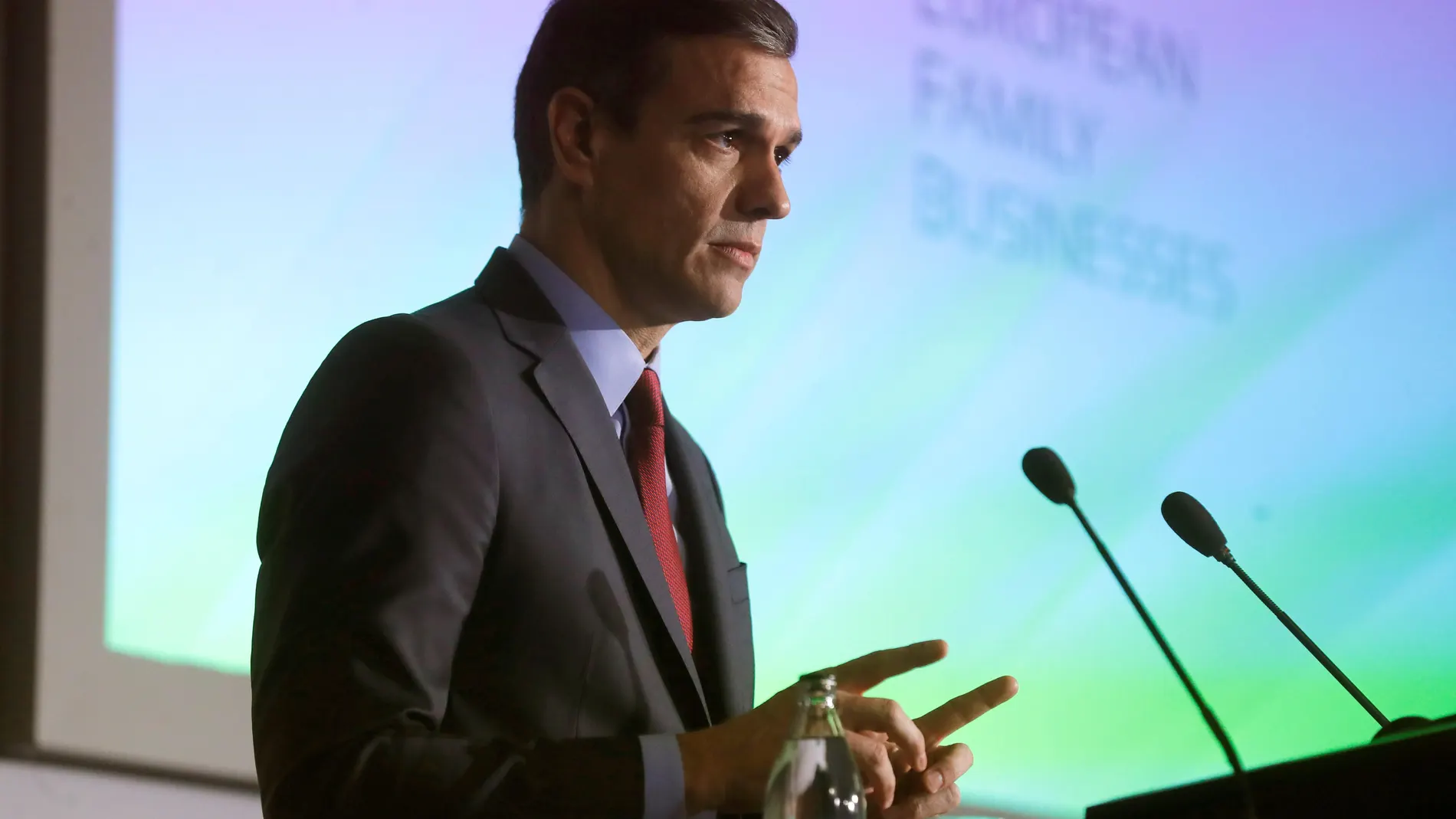 Pedro Sánchez clausura VI Congreso de las Empresas Familiares Europeas