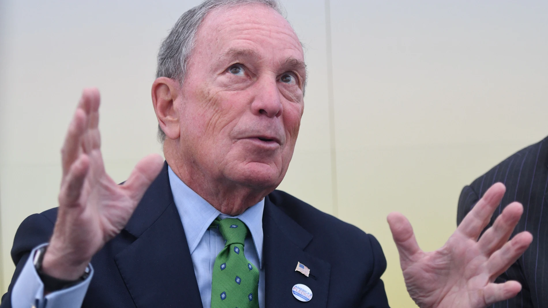 EEUU.- El ex alcalde de Nueva York Michael Bloomberg anuncia su candidatura a la Casa Blanca