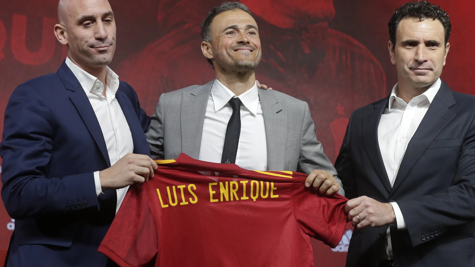 Rubiales, Luis Enrique y Molina estarán en el sorteo de la Eurocopa