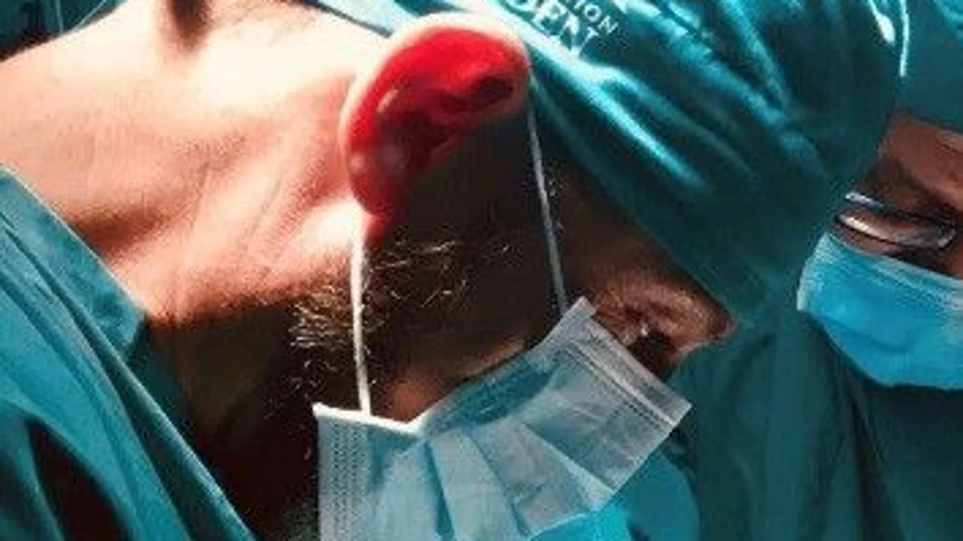 Dr. Suárez, del Gr. de Urología Avanzada Ruber Juan Bravo
