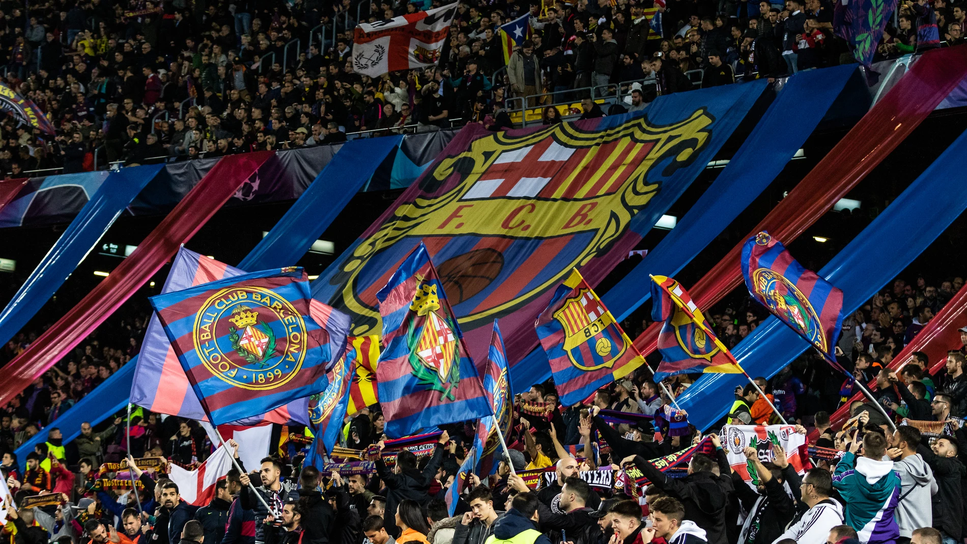 Soccer: Champions League - FC Barcelona v Borussia Dortmund