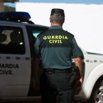 Agentes de la Guardia Civil de Tráfico en Navarra